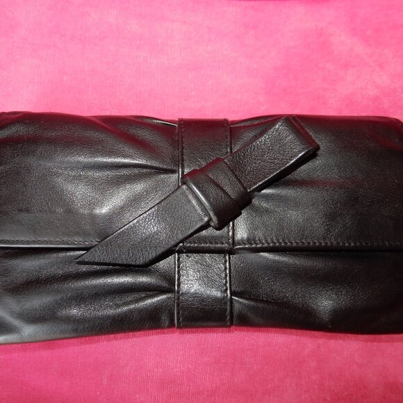 Mint Auth.Furla wallet Stunning with Fancy Bow Tie - Picture 10 of 16